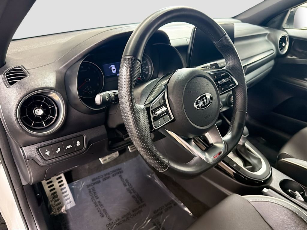 Used 2021 Kia Forte GT-Line image 11