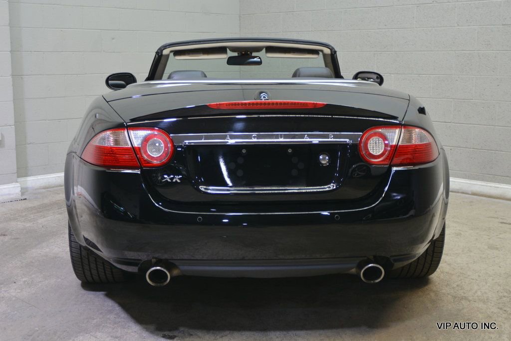 Used 2007 Jaguar XK Convertible image 12