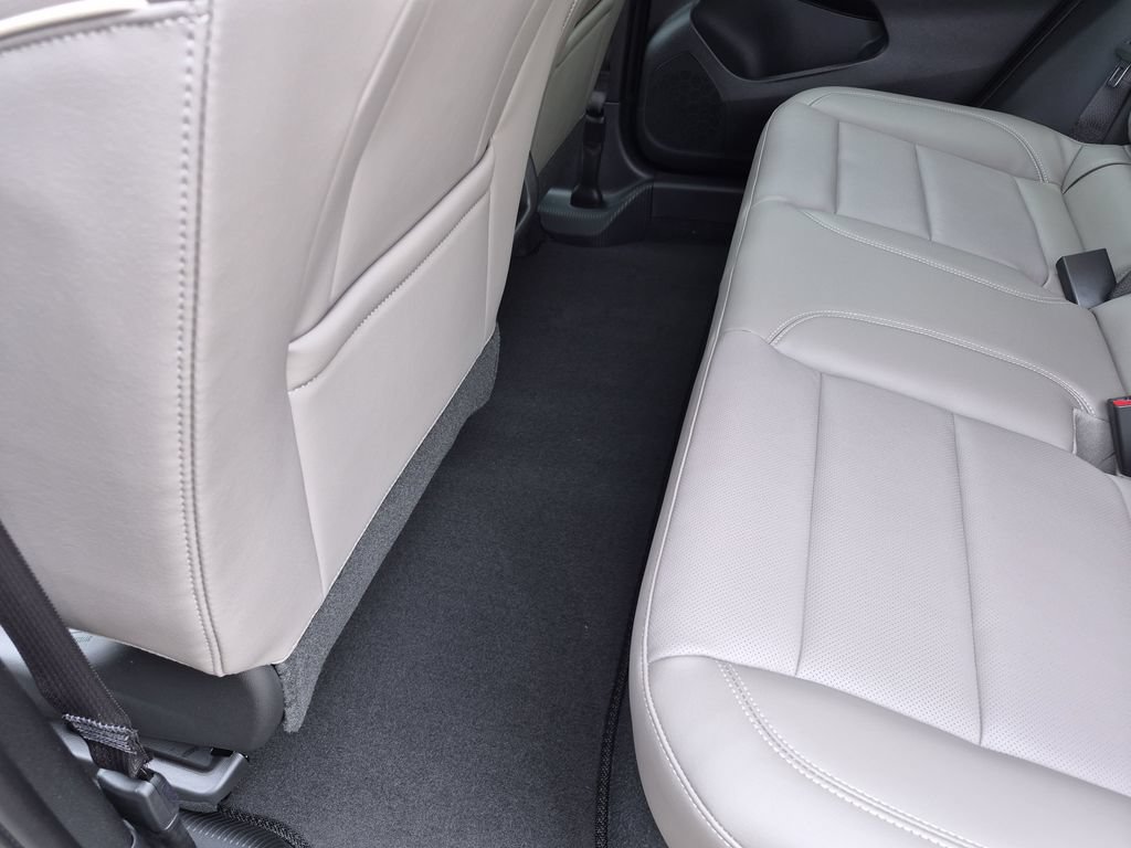 New 2026 Buick Envista Sport Touring FWD image 35