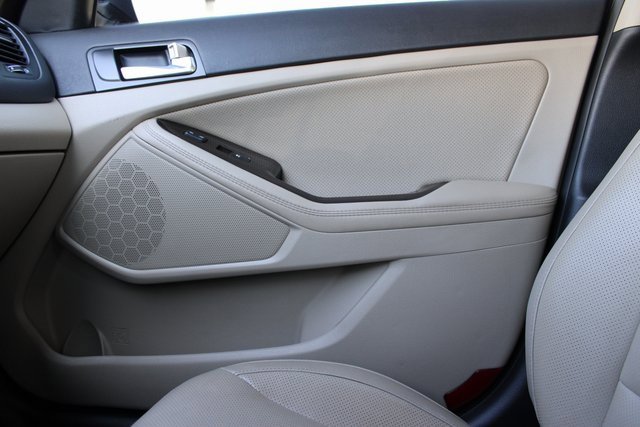 Used 2015 Kia Optima EX image 25