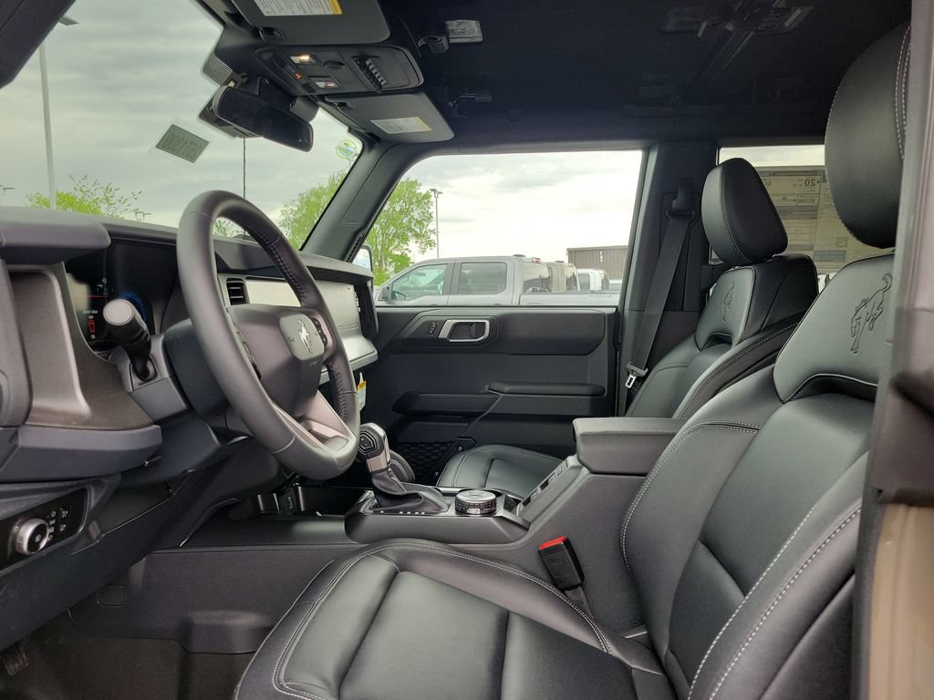 New 2025 Ford Bronco Big Bend w/ Black Diamond Package AWD/4WD image 18