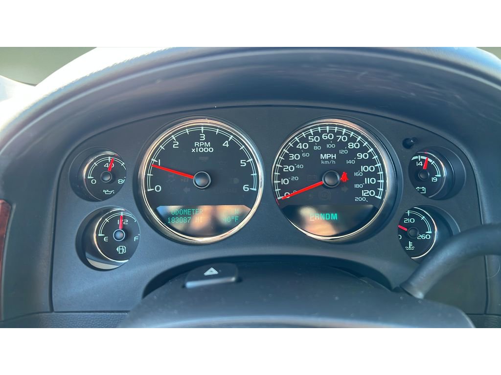 Used 2013 Chevrolet Avalanche LT w/ All-Star Edition image 15