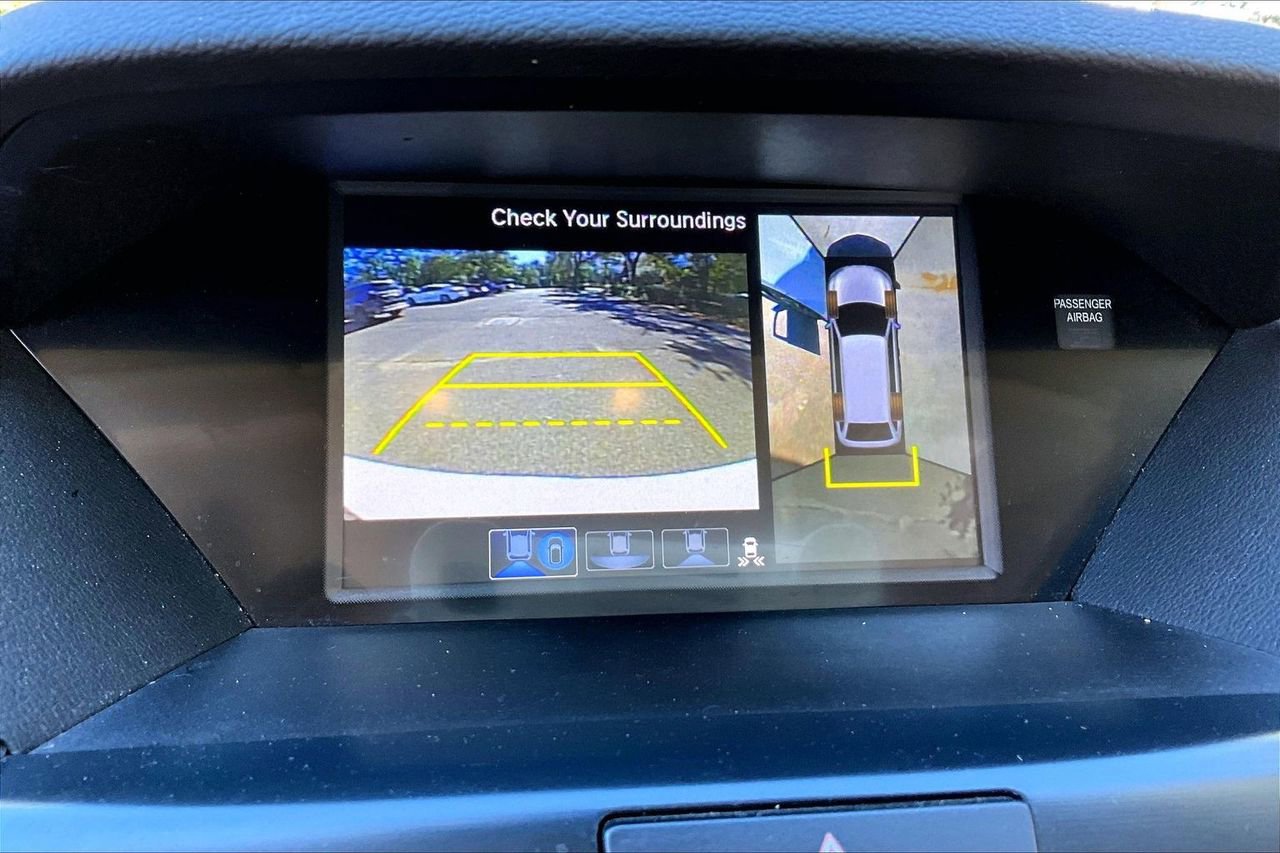 Used 2020 Acura MDX FWD w/ Advance Package image 13