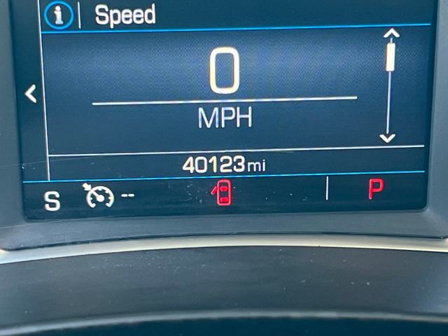 Used 2024 GMC Terrain SLE image 18