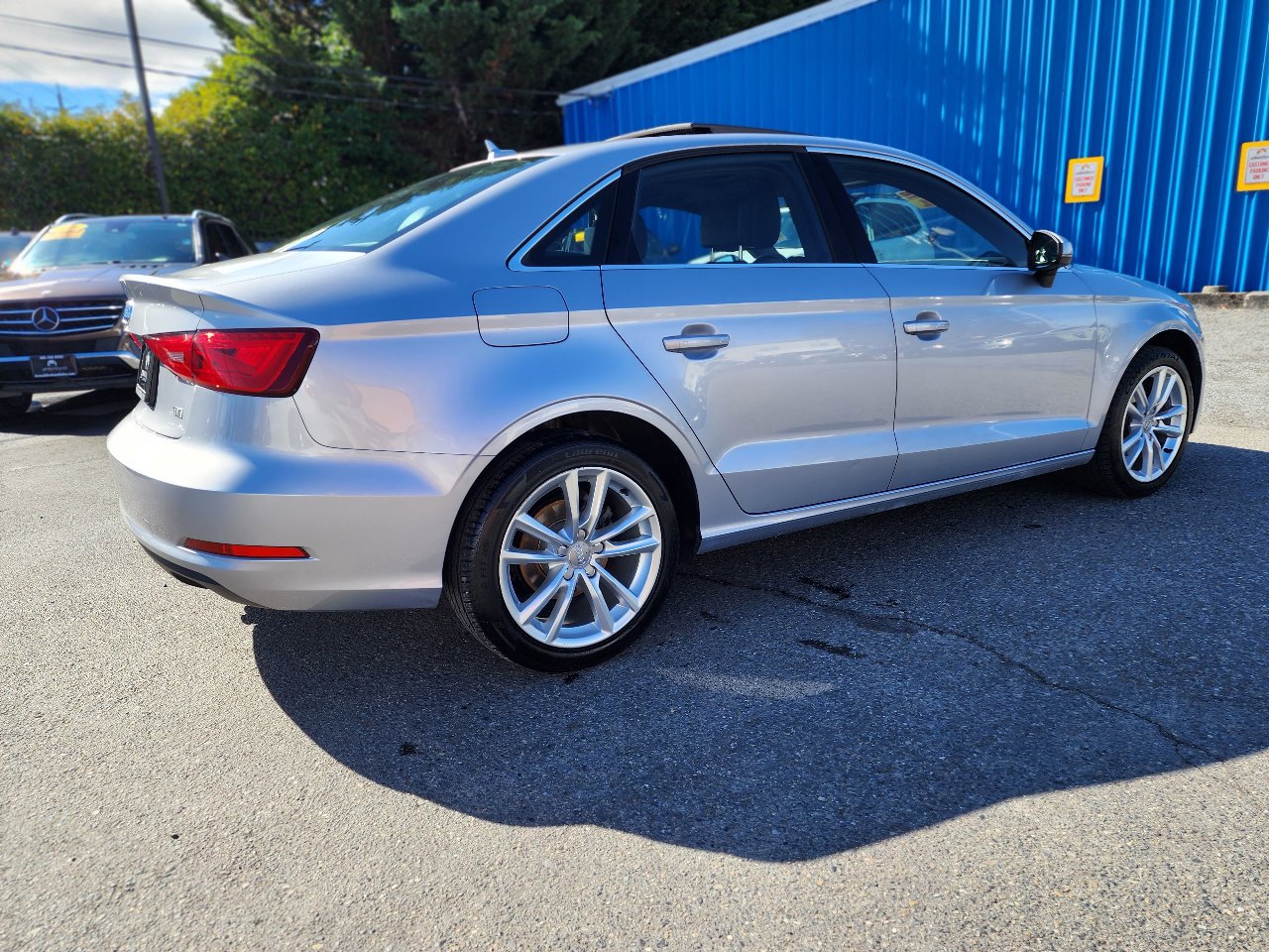 Used 2015 Audi A3 TDI Premium w/ Cold Weather Package image 6