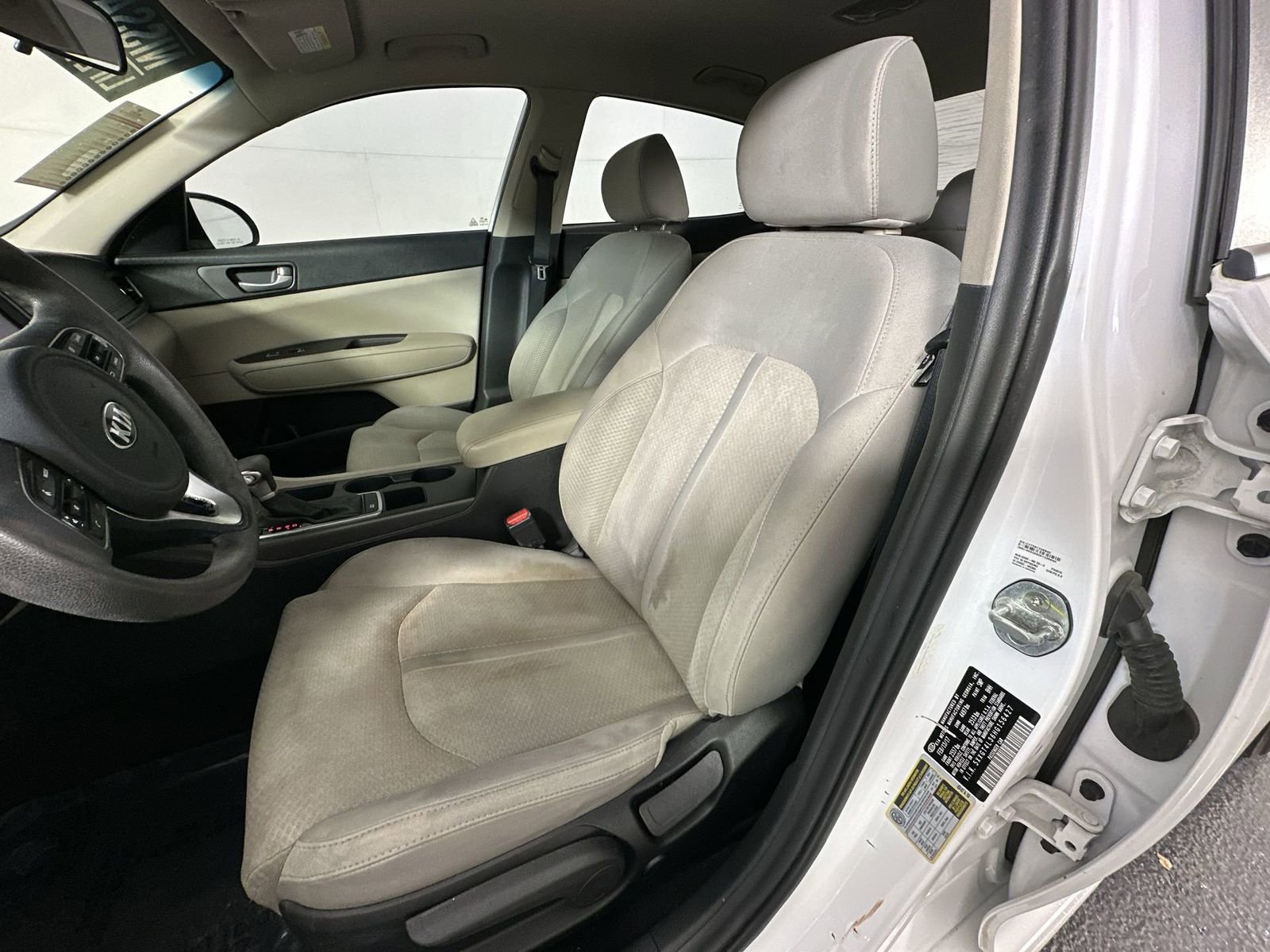 Used 2017 Kia Optima LX image 15