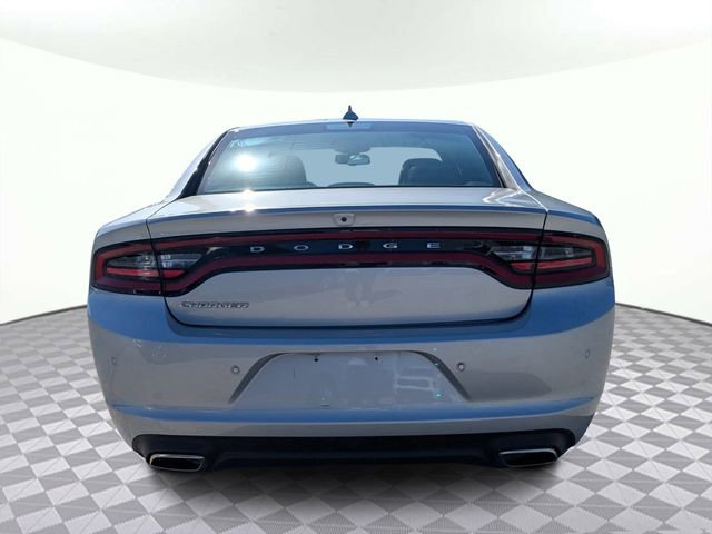 Used 2021 Dodge Charger SXT w/ Plus Group RWD image 4