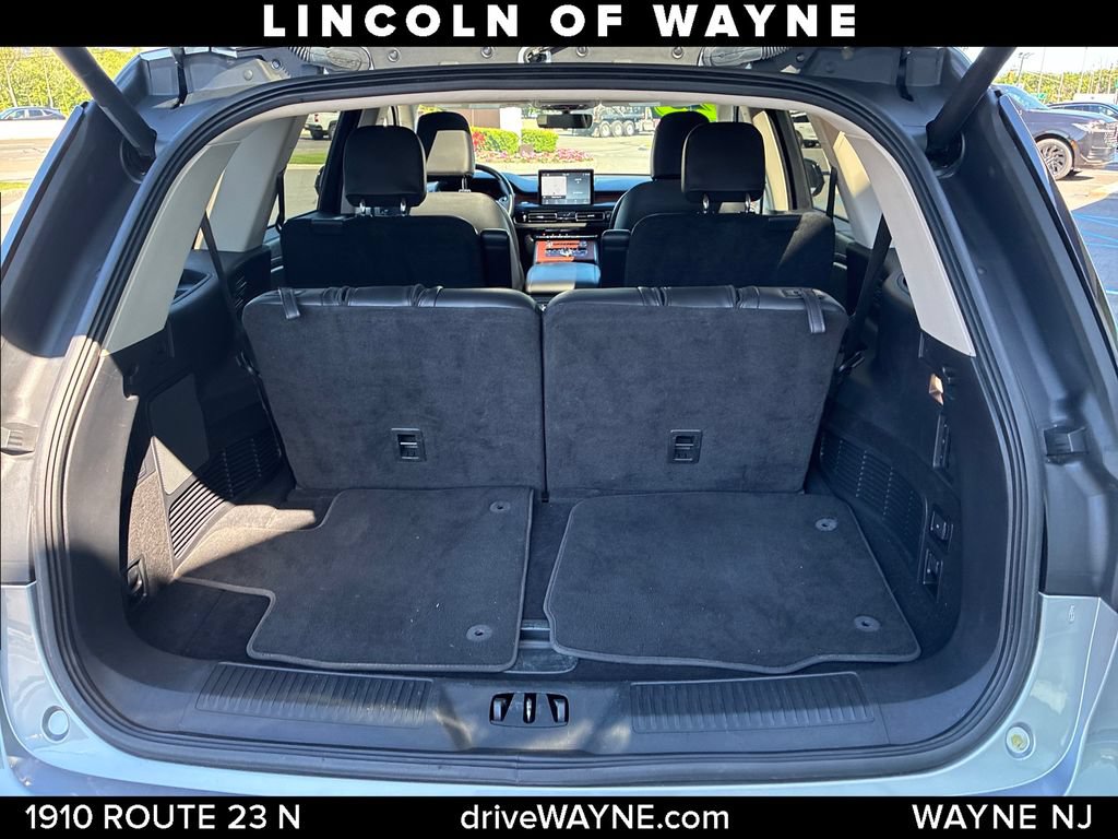 Certified 2023 Lincoln Aviator Reserve AWD/4WD image 7