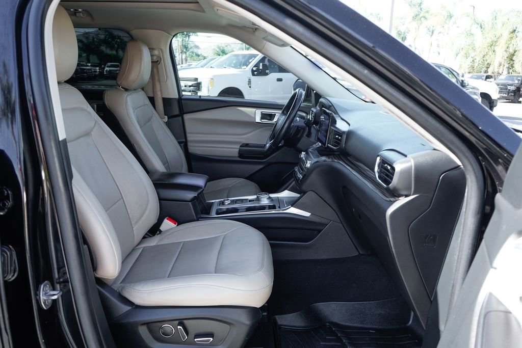 Used 2020 Ford Explorer Limited AWD/4WD image 44