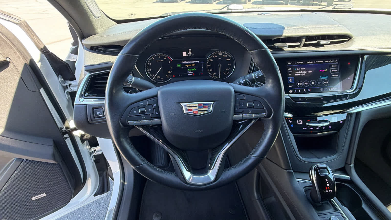 Used 2020 Cadillac XT6 Premium Luxury FWD image 18