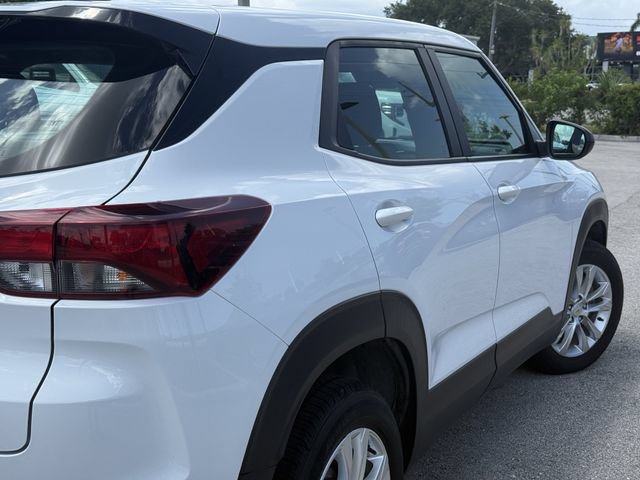 Used 2023 Chevrolet TrailBlazer LS AWD/4WD image 7
