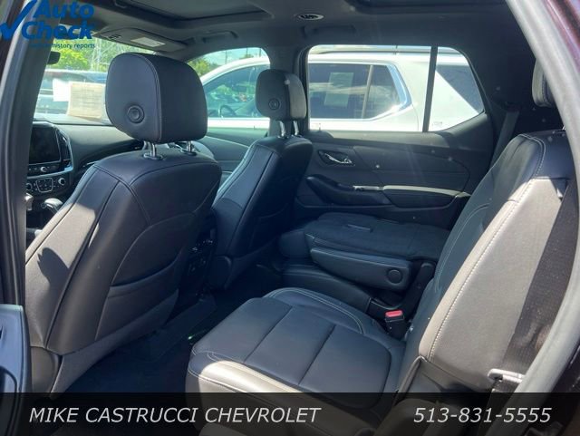 Used 2022 Chevrolet Traverse LT w/ LT Premium Package AWD/4WD image 7