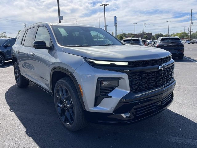 New 2026 Chevrolet Traverse RS image 1