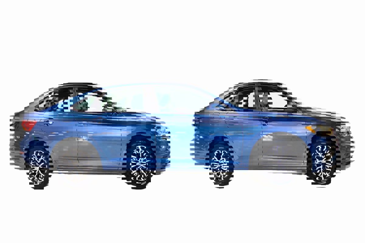 Used 2019 Volkswagen Jetta SE w/ Cold Weather Package image 5