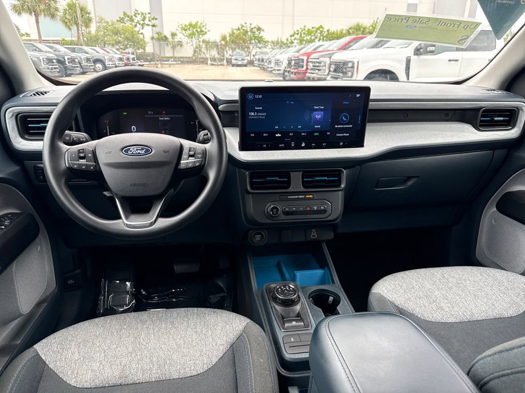 Used 2025 Ford Maverick XLT FWD image 6