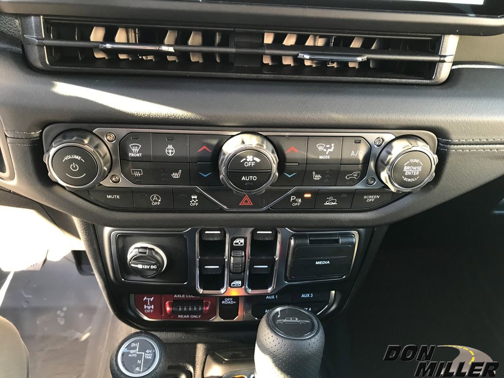 New 2026 Jeep Gladiator Mojave image 23