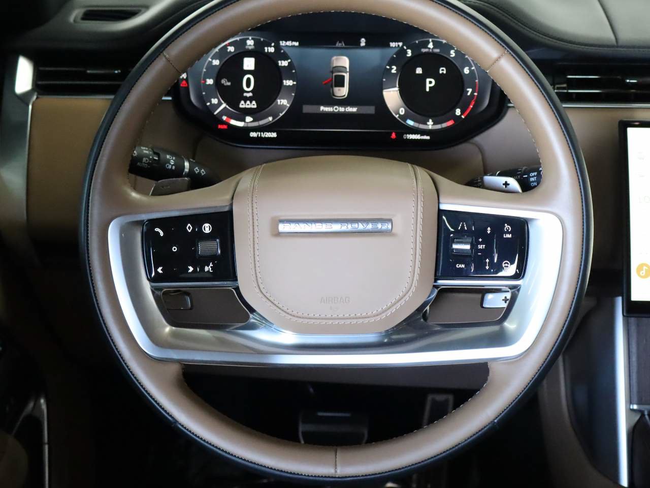 Used 2024 Land Rover Range Rover SE AWD/4WD image 14