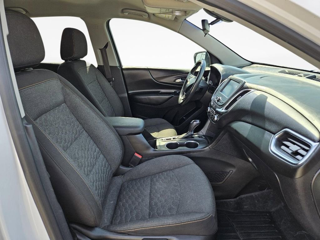 Used 2018 Chevrolet Equinox LT image 34