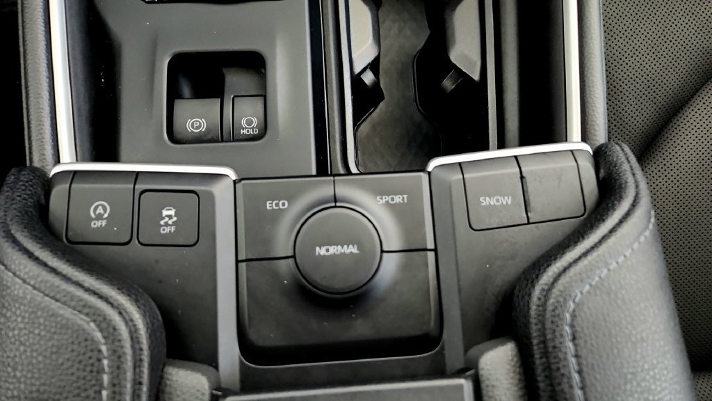 Certified 2025 Toyota Grand Highlander FWD image 43