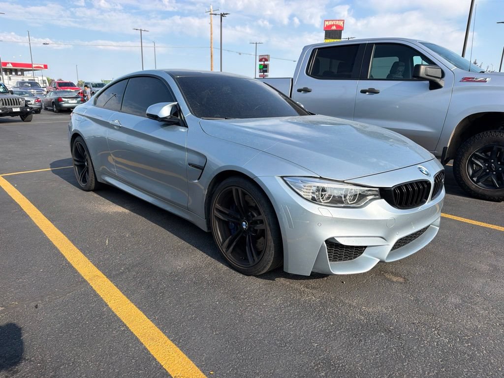 Used 2016 BMW M4 Coupe RWD video 1