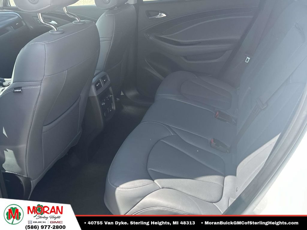 Certified 2019 Buick Envision Essence FWD image 11