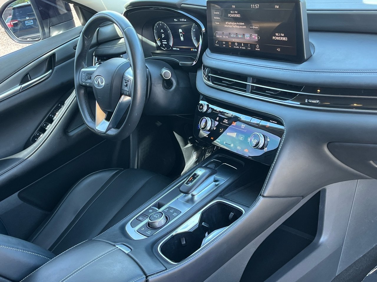 Certified 2024 INFINITI QX60 Luxe FWD image 9