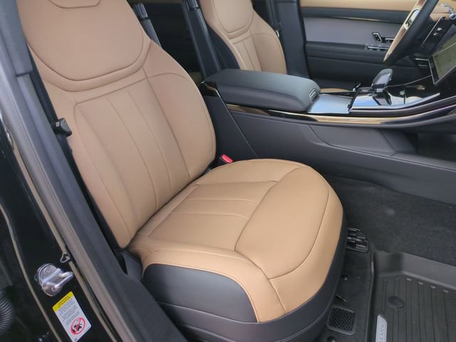 New 2026 Land Rover Range Rover Sport Dynamic SE image 18
