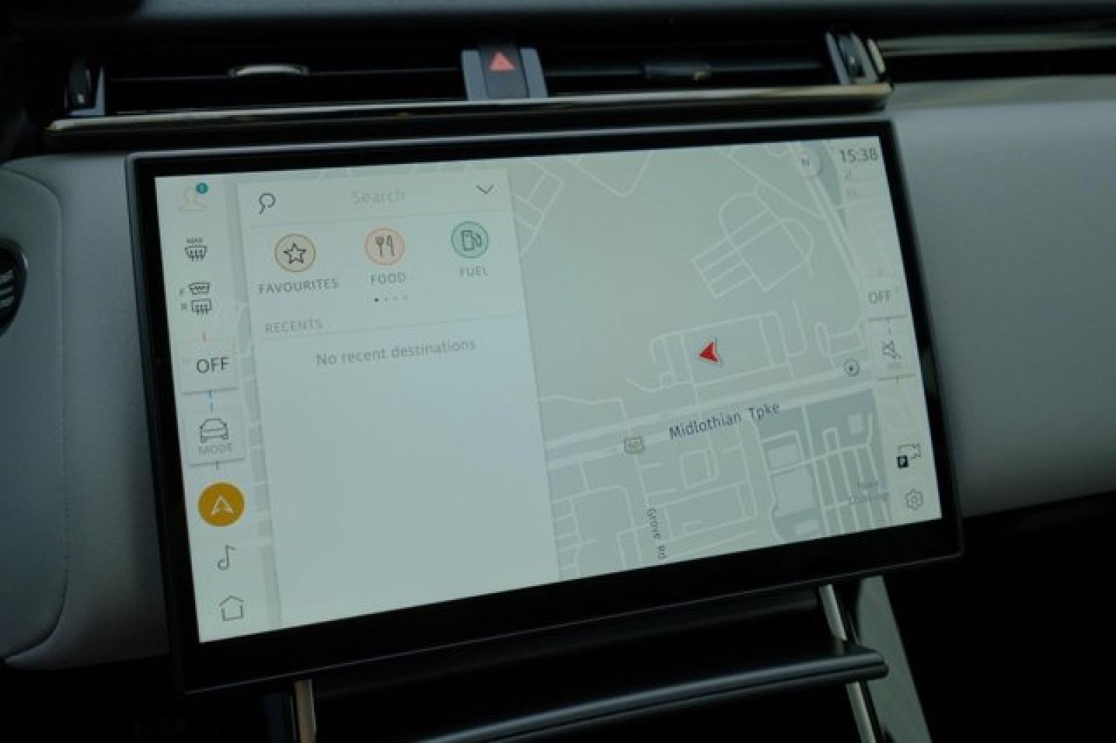 New 2025 Land Rover Range Rover Velar Dynamic SE image 22