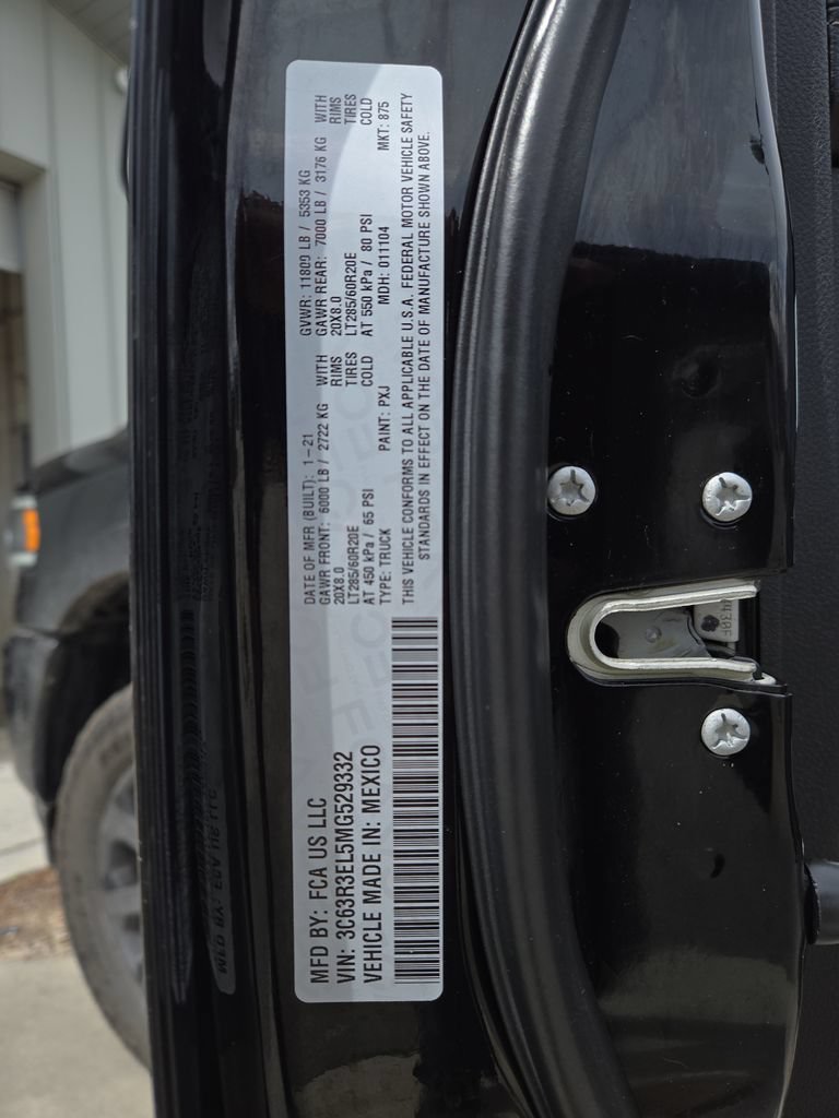 Used 2021 RAM 3500 Laramie w/ Night Edition AWD/4WD image 31