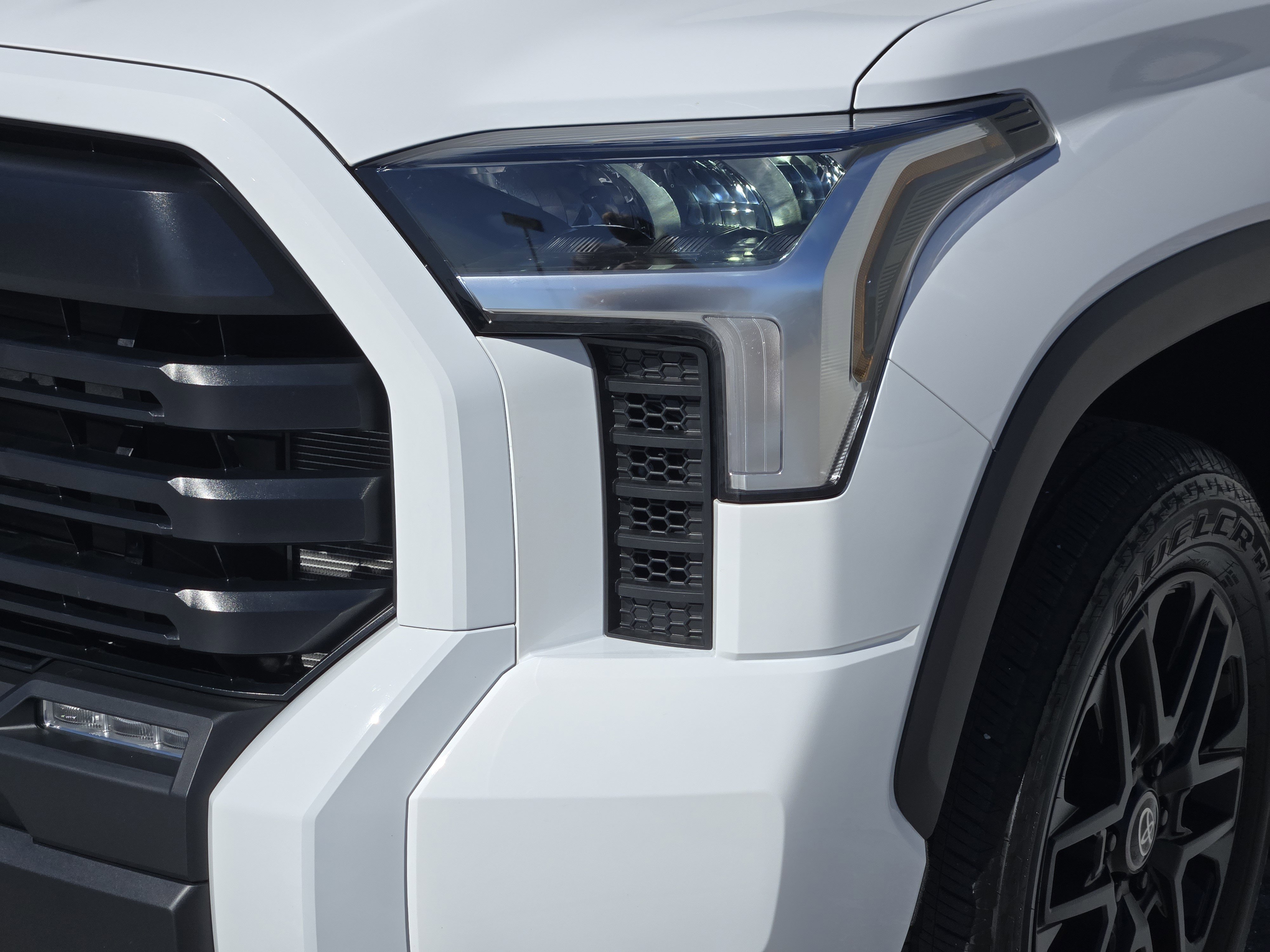 Used 2026 Toyota Tundra SR5 w/ SX Package image 11