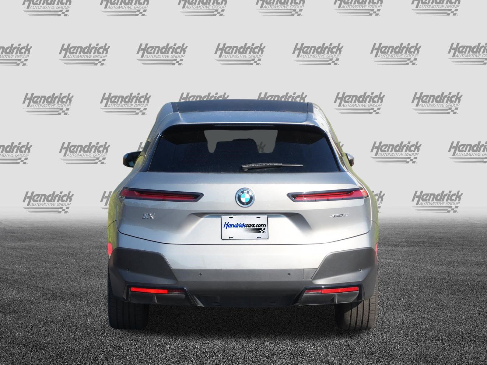 Certified 2024 BMW iX xDrive50 w/ Premium Package AWD/4WD image 8