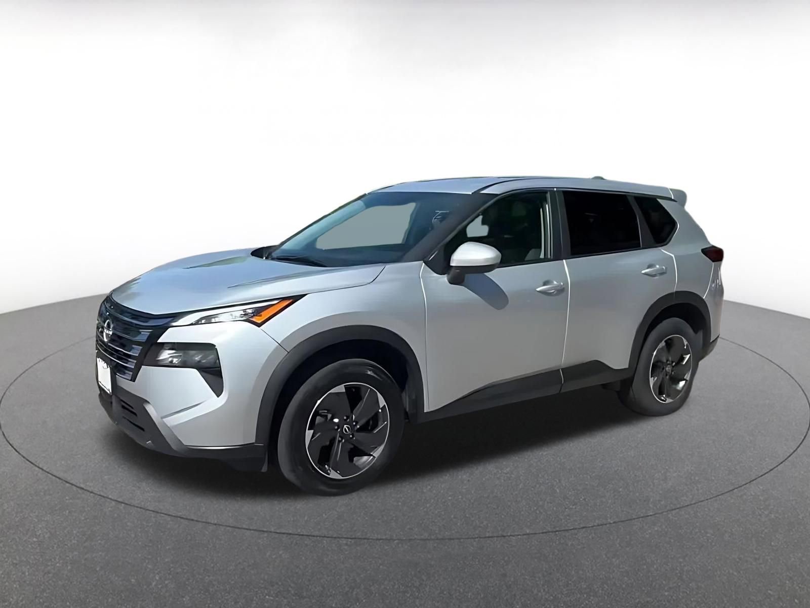 Used 2025 Nissan Rogue SV FWD image 8