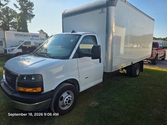 Used 2021 GMC Savana 3500 Extended w/ Power Convenience Package RWD image 1
