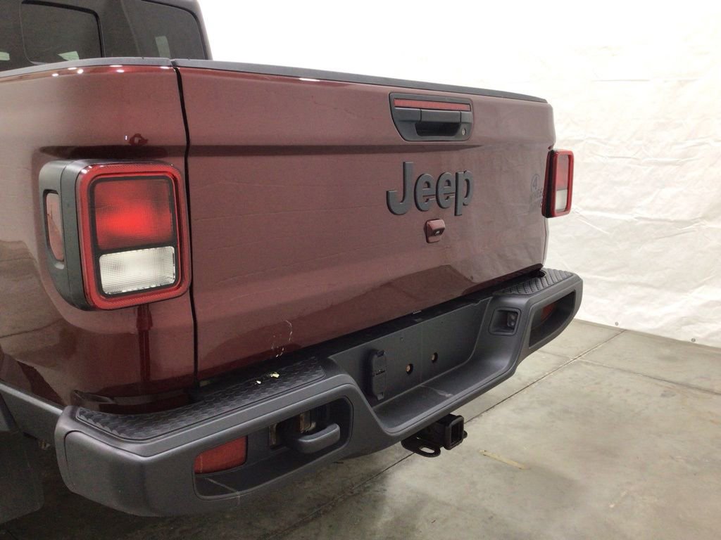 Used 2022 Jeep Gladiator Sport AWD/4WD image 21