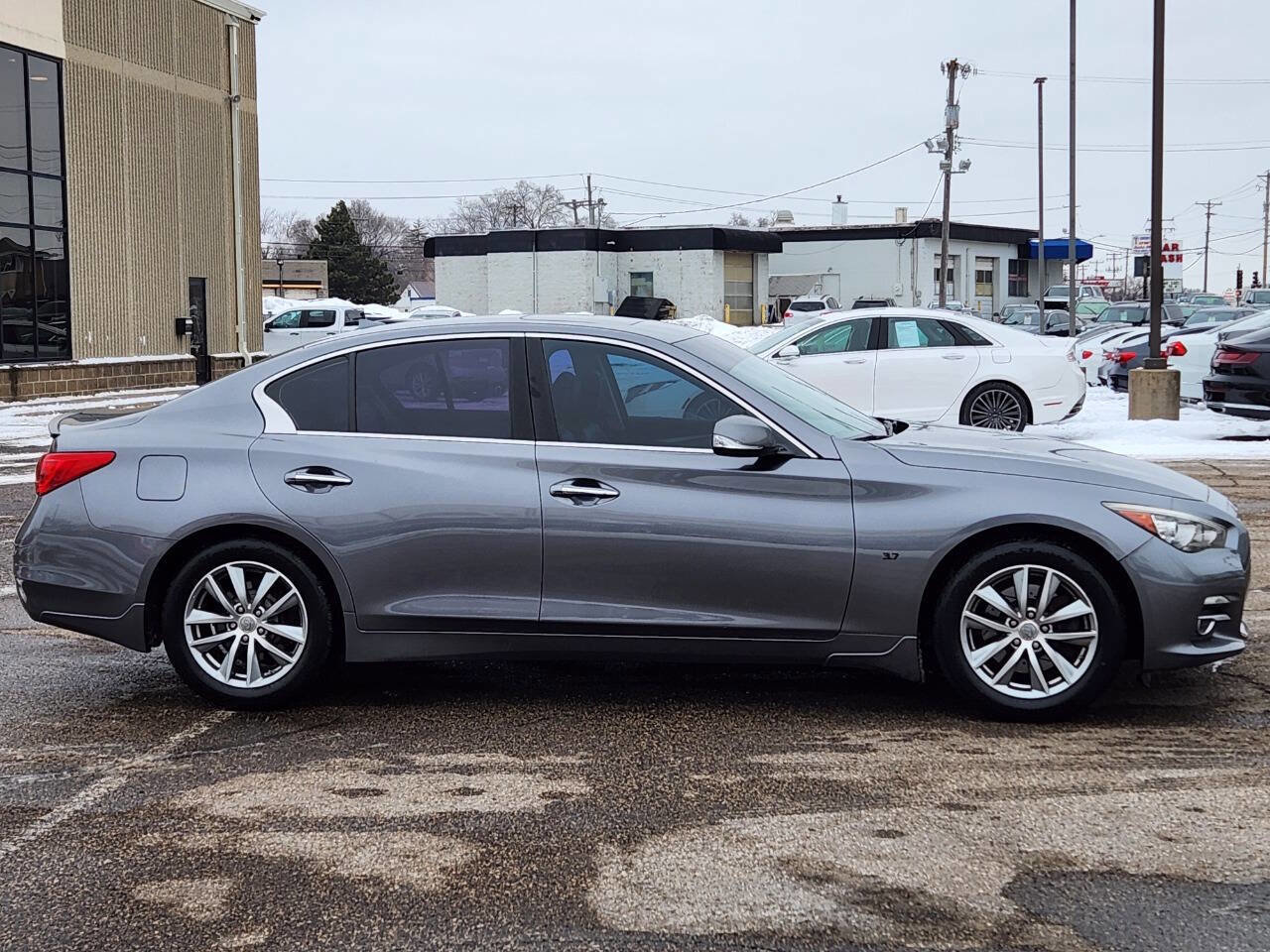 Used 2015 INFINITI Q50 Premium image 11