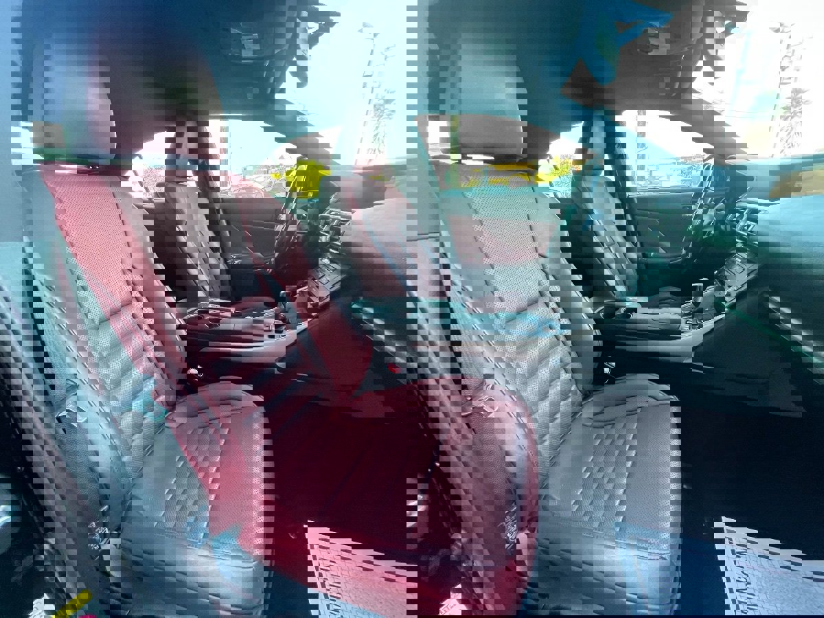 Used 2016 Lexus IS 200t image 13