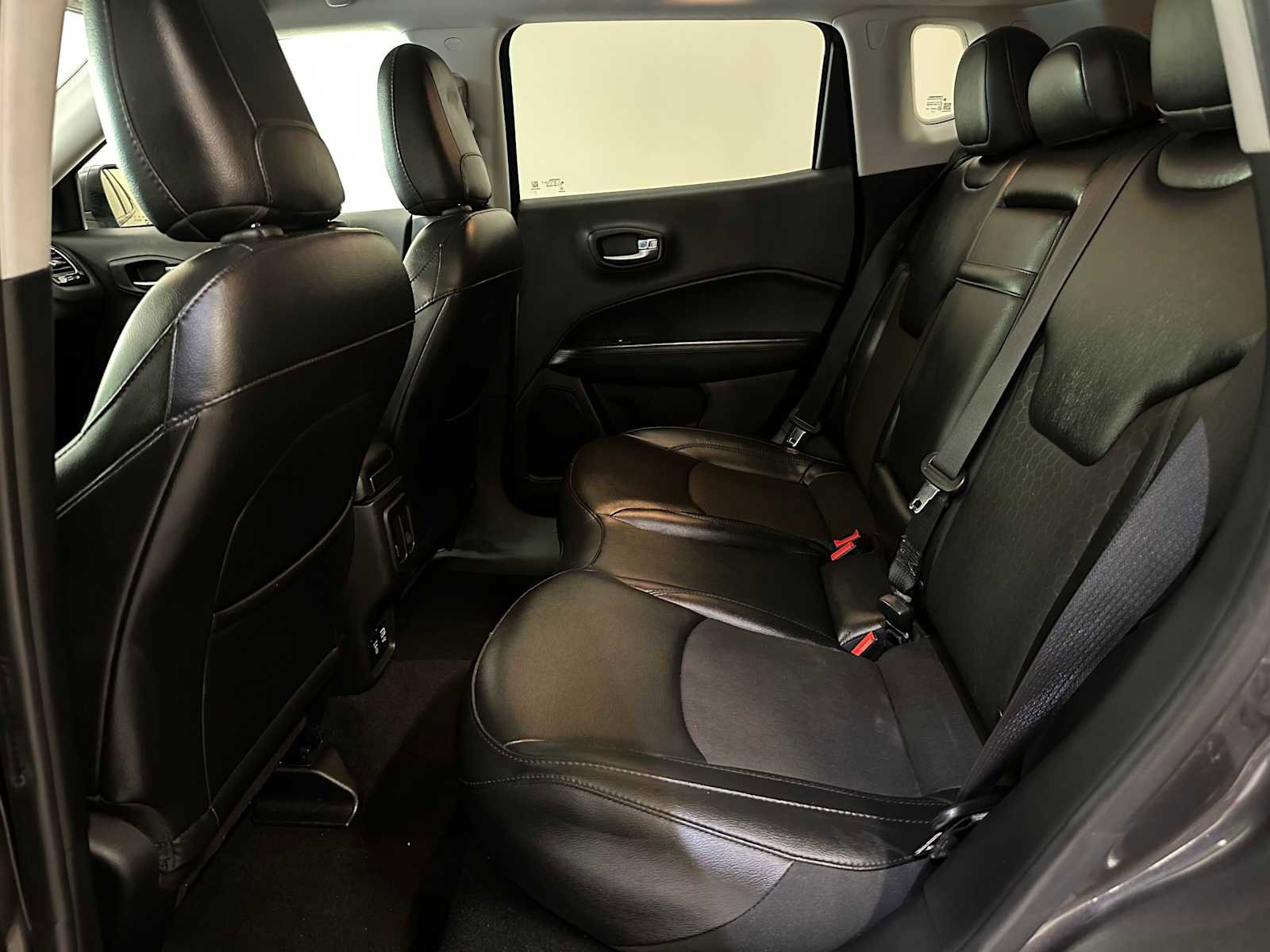 Used 2019 Jeep Compass Altitude image 23