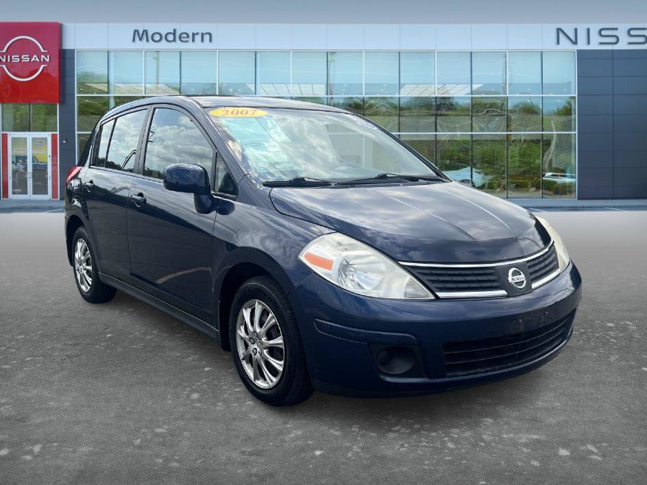 Used 2007 Nissan Versa 1.8 S w/ PWR Pkg FWD image 3
