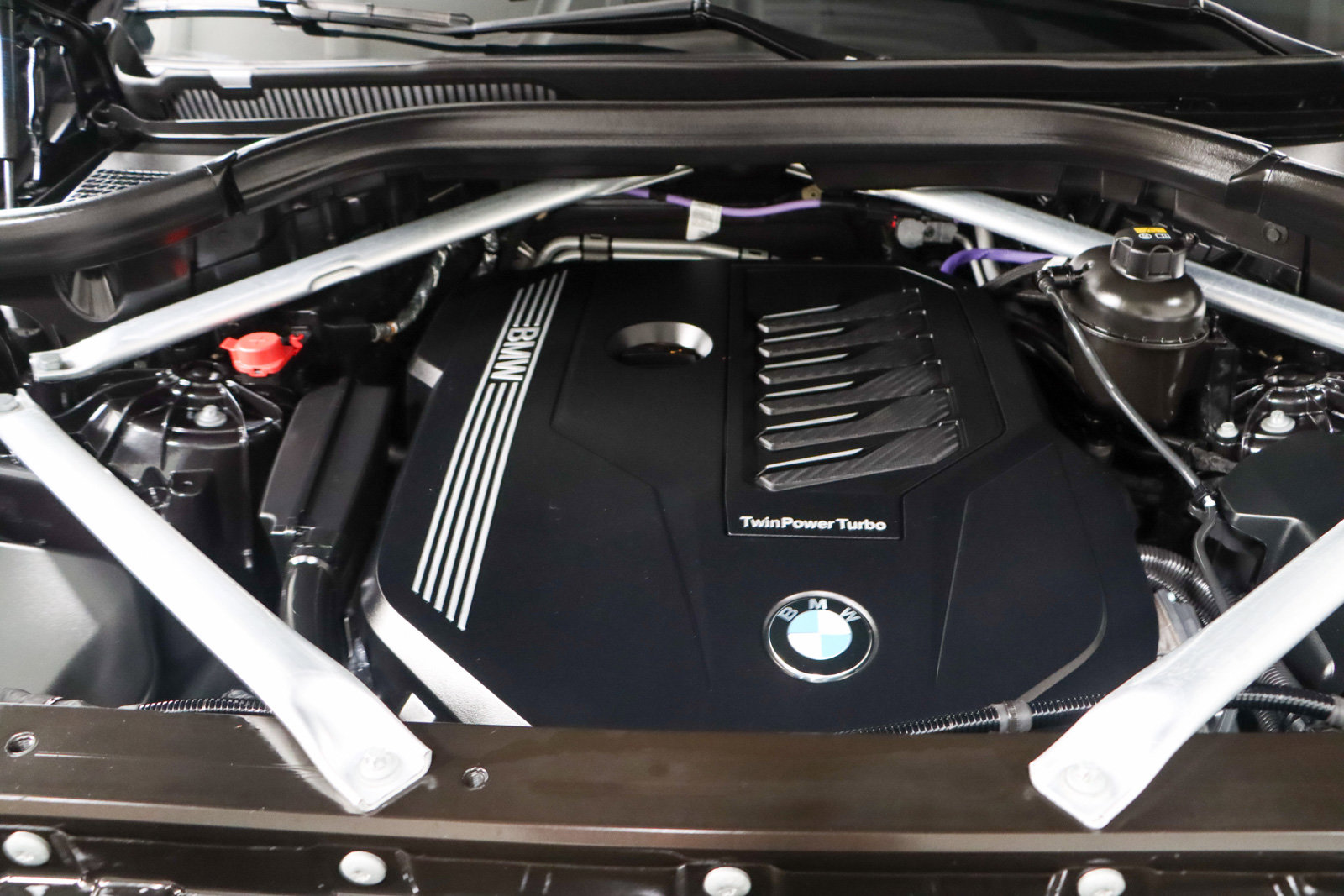 Used 2022 BMW X5 sDrive40i w/ Parking Assistance Package image 31