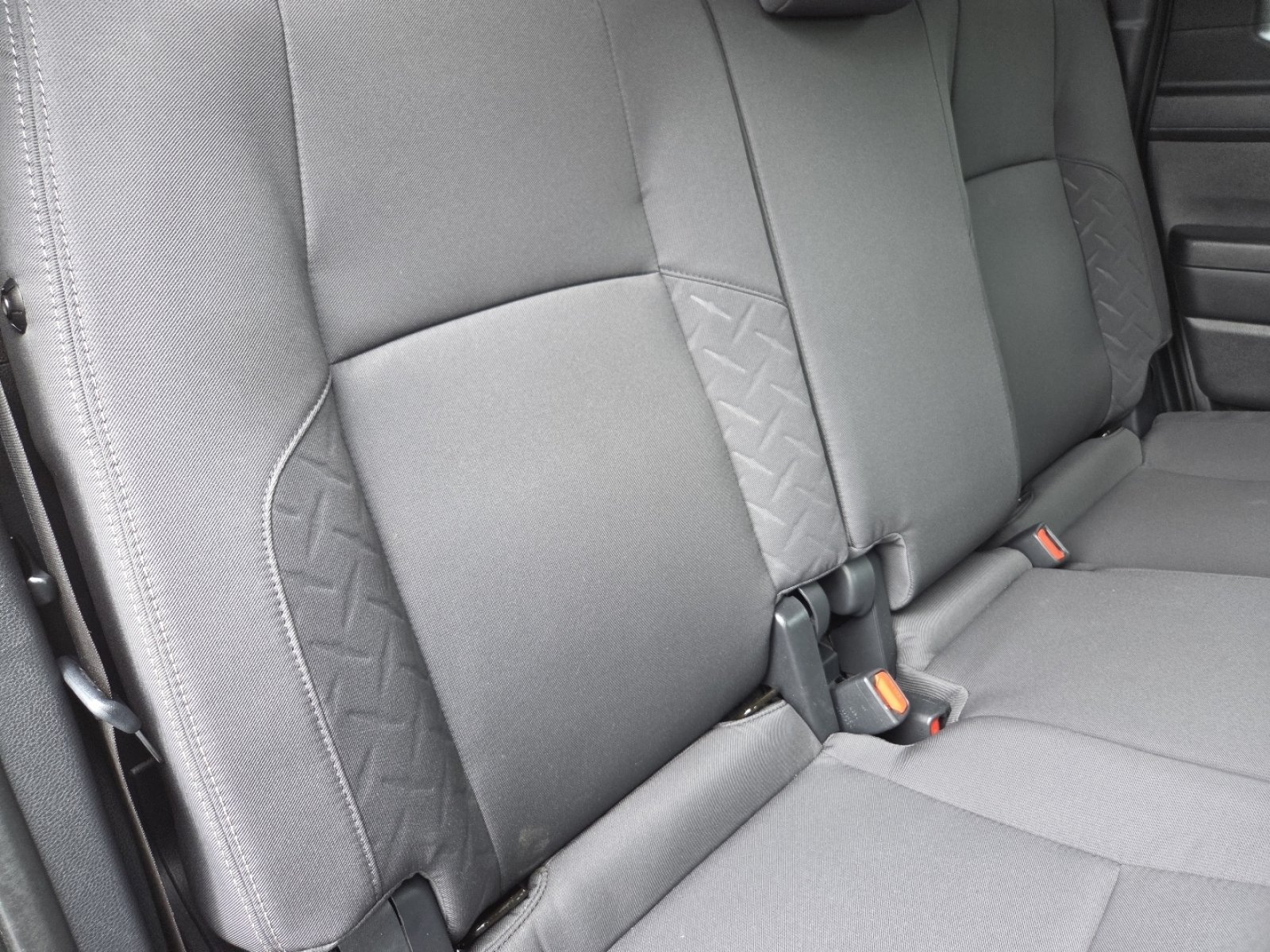 Used 2025 Toyota Tacoma SR5 AWD/4WD image 23