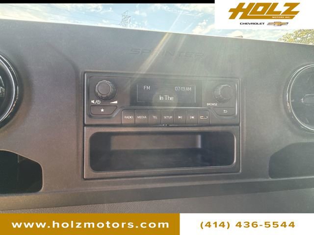 Used 2025 Mercedes-Benz Sprinter 2500 image 13