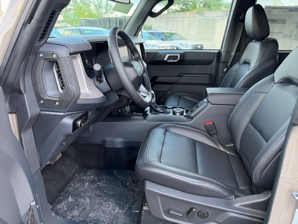 New 2026 Ford Bronco Outer Banks AWD/4WD image 21
