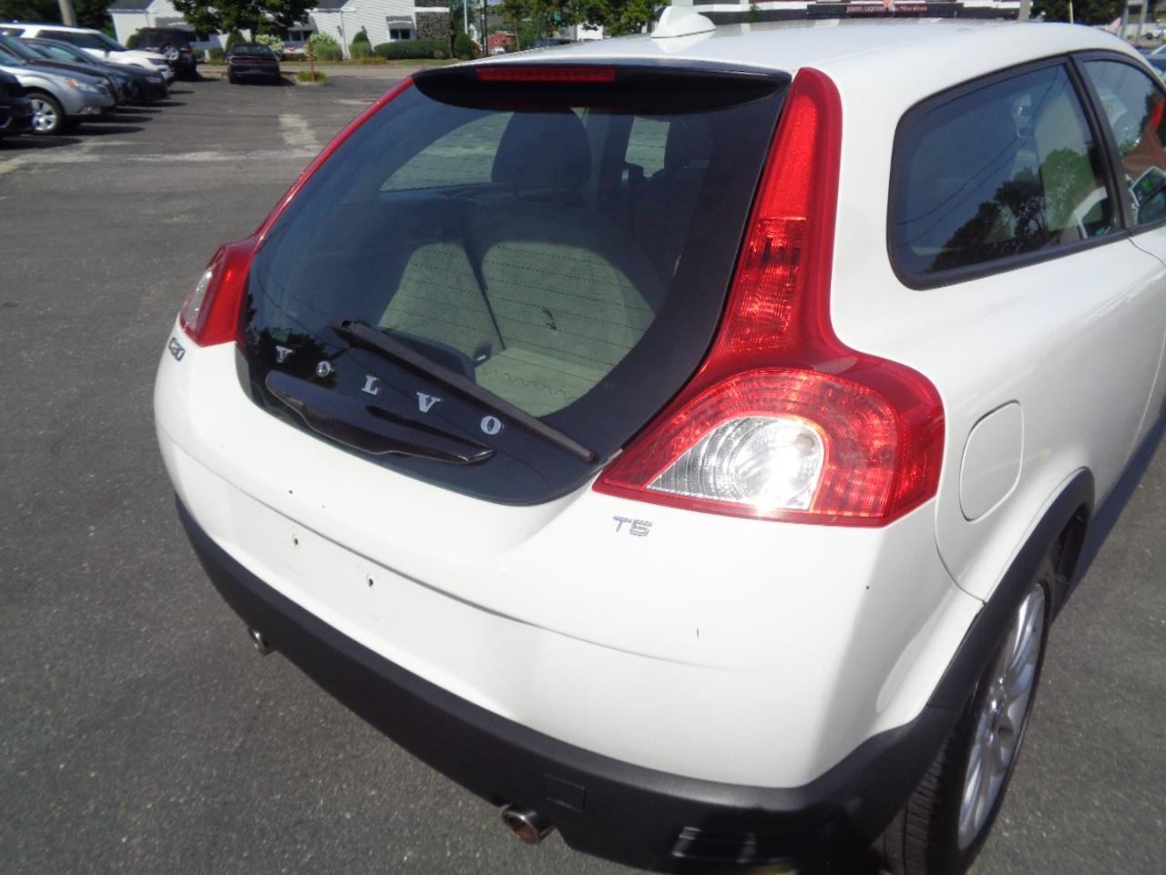 Used 2009 Volvo C30 FWD image 19