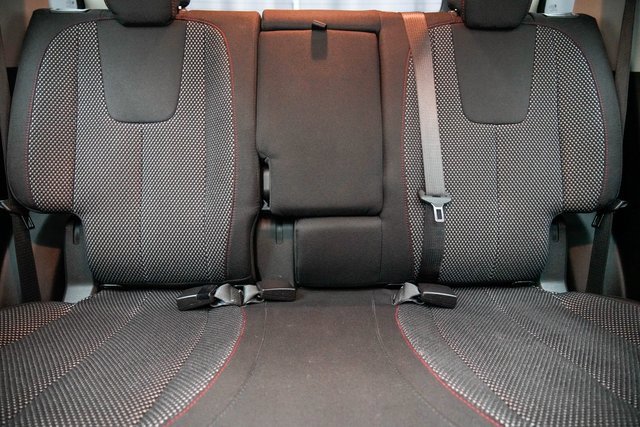 Used 2017 GMC Terrain SLE w/ Chrome Edition image 25