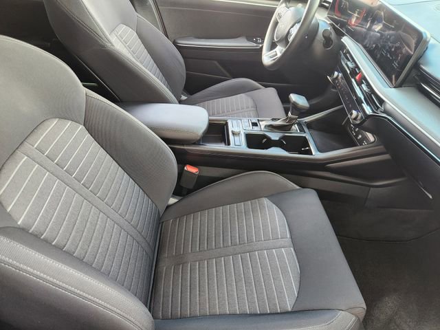 Used 2025 Kia K5 LXS image 13
