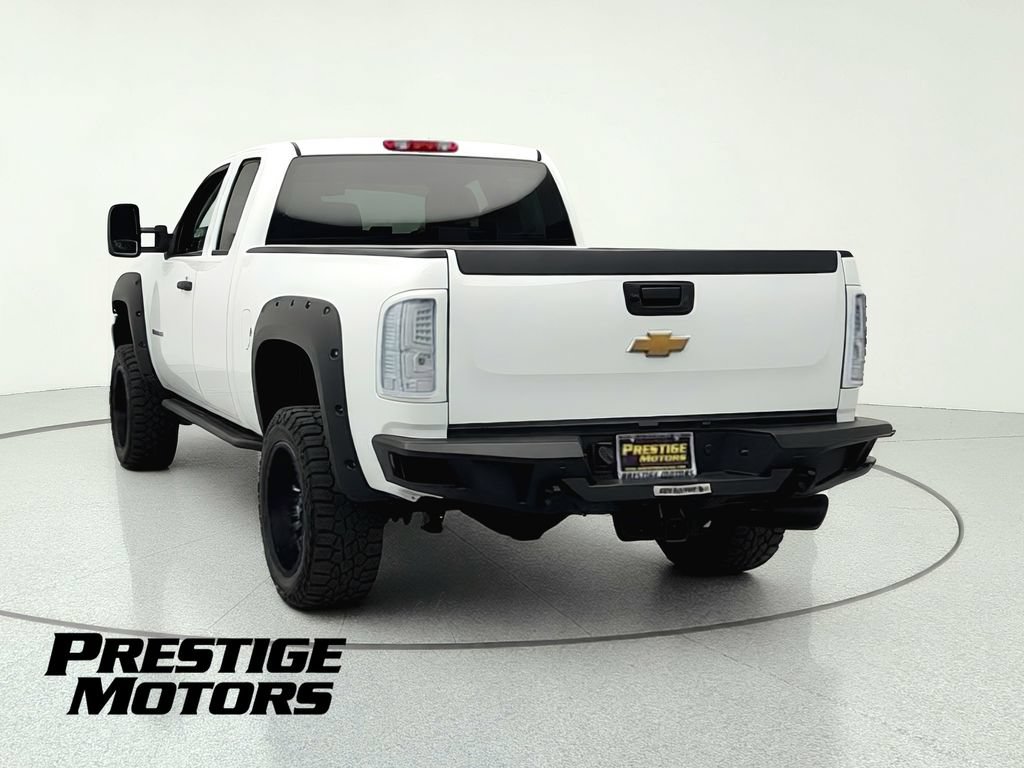 Used 2013 Chevrolet Silverado 2500 LT w/ Interior Plus Package AWD/4WD image 6