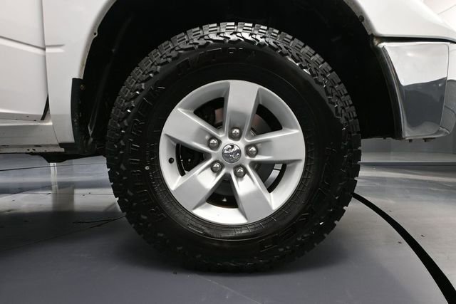 Used 2017 RAM 1500 Classic SLT AWD/4WD image 15
