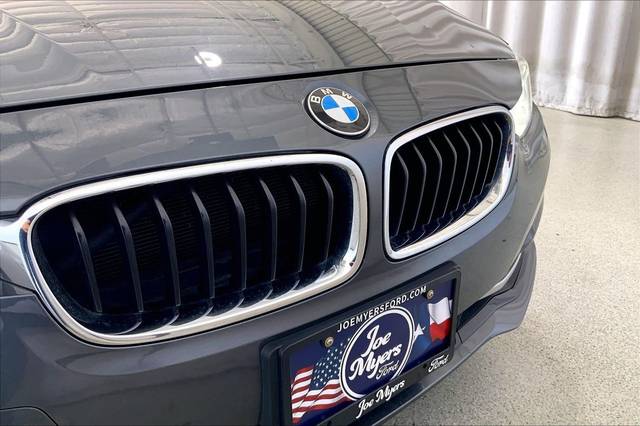 Used 2018 BMW 330i Sedan RWD image 30