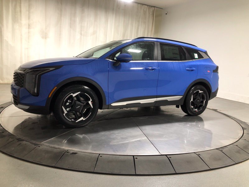 New 2026 Kia Sportage EX w/ EX Panorama Roof Package FWD image 4