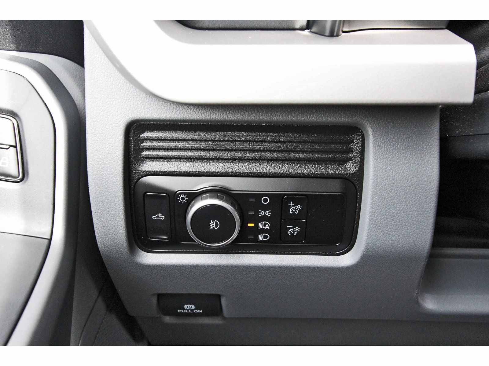 Used 2024 Ford F250 XLT AWD/4WD image 18